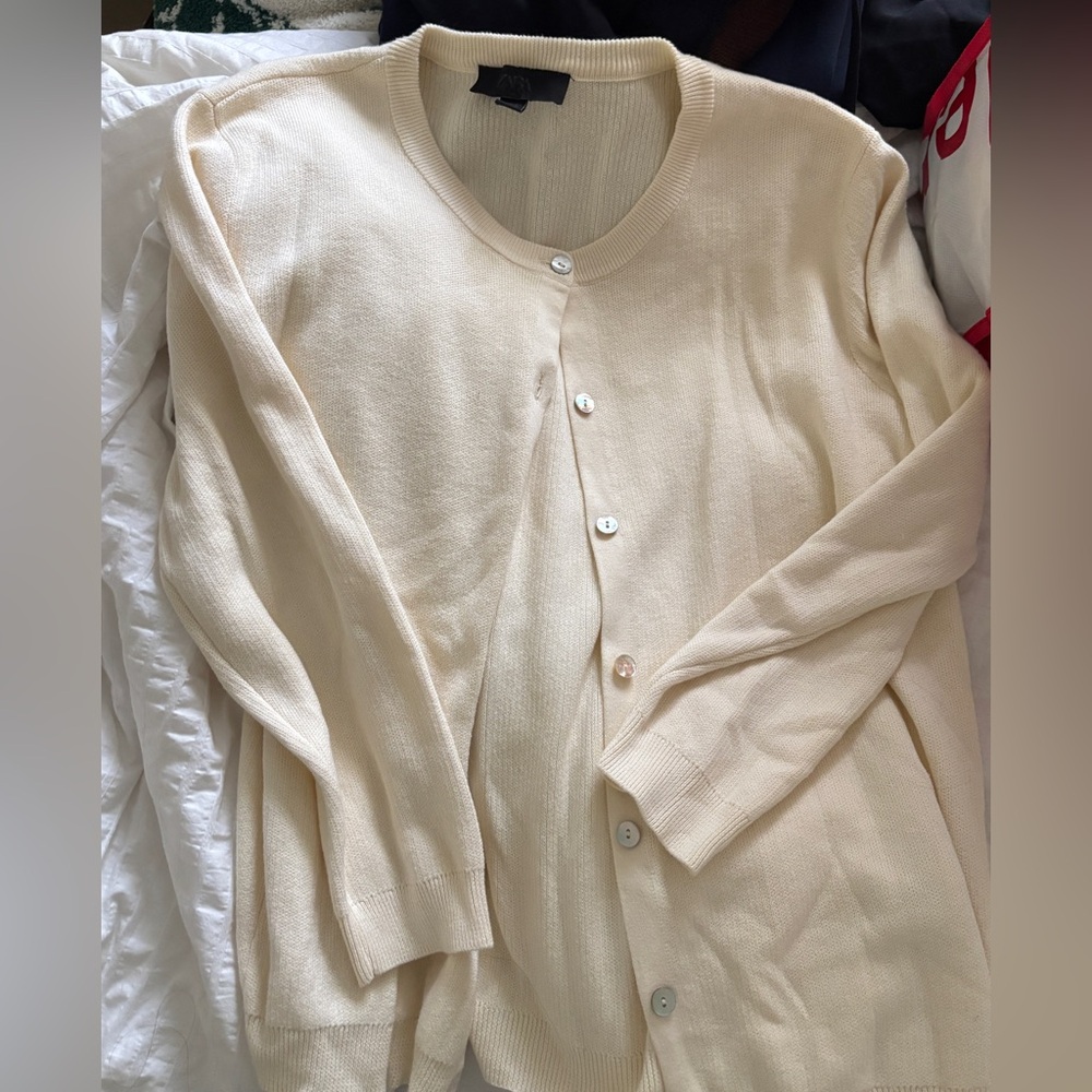 Zara cardigan cream